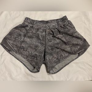 Gray Patterned Lululemon Hotty Hot Shorts